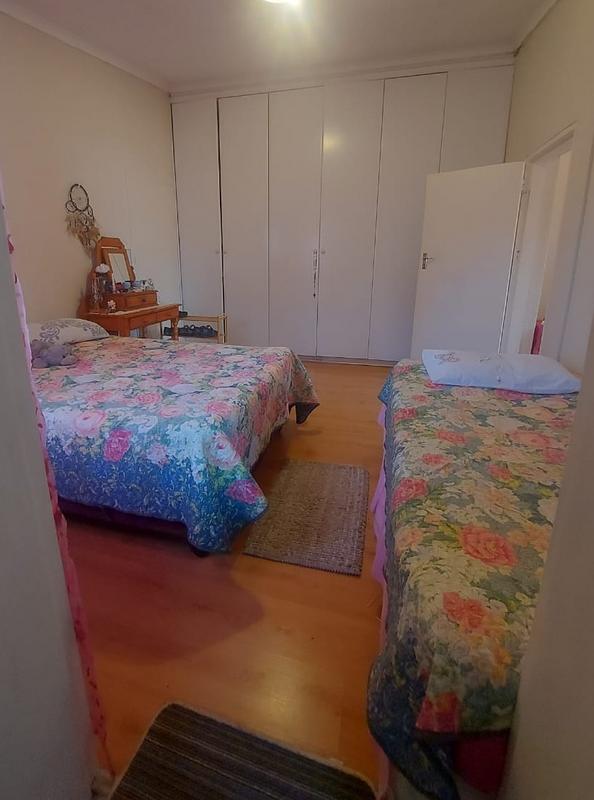 To Let 2 Bedroom Property for Rent in Goodwood Central Western Cape